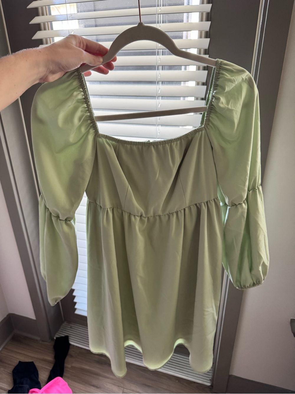 Women’s Sage Green Puff Sleeve Square Neck dress